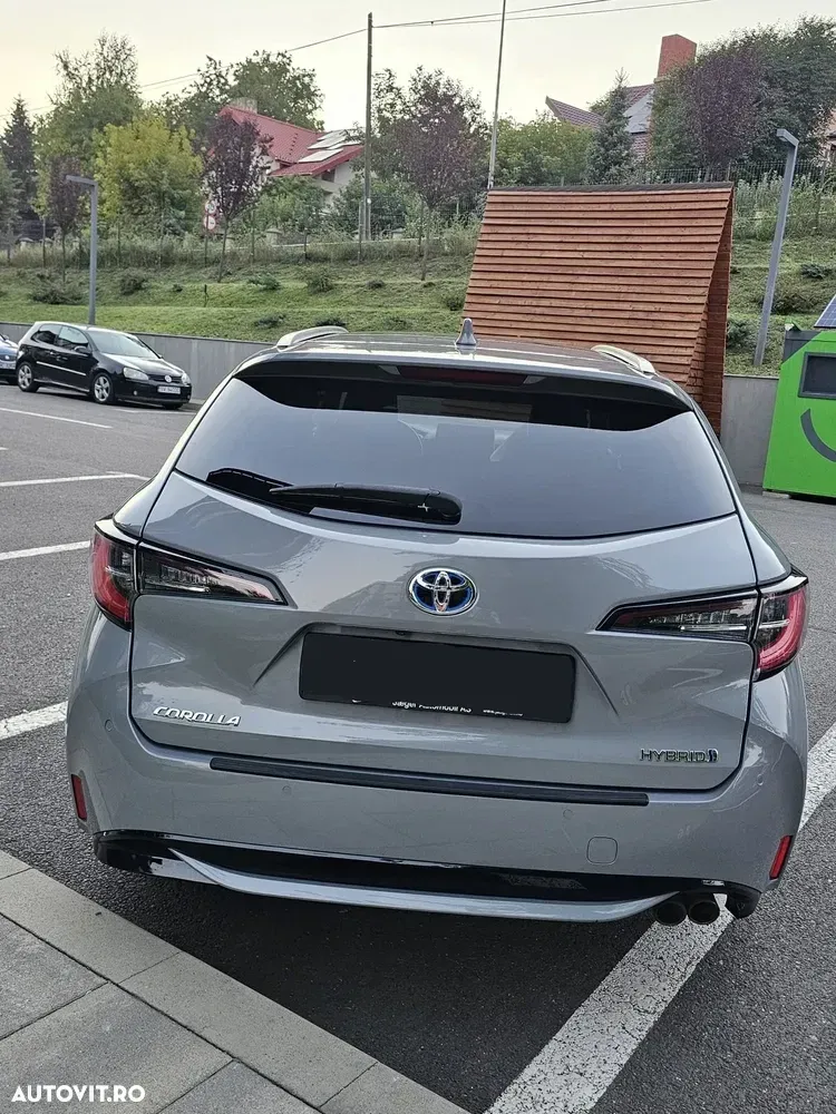 Toyota Corolla 2.0 Lounge — imagine 5