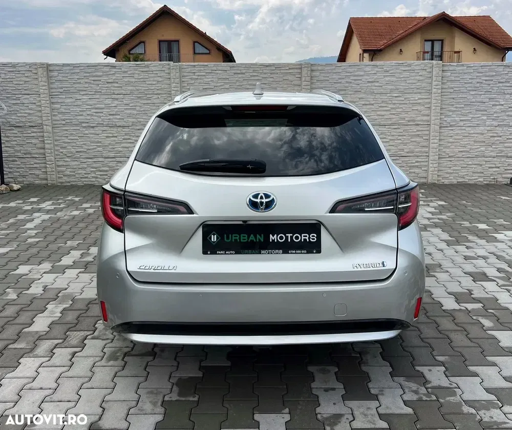 Toyota Corolla XII 1.8 Business Edition — imagine 2