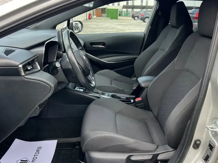 Toyota Corolla XII 1.8 Business Edition
