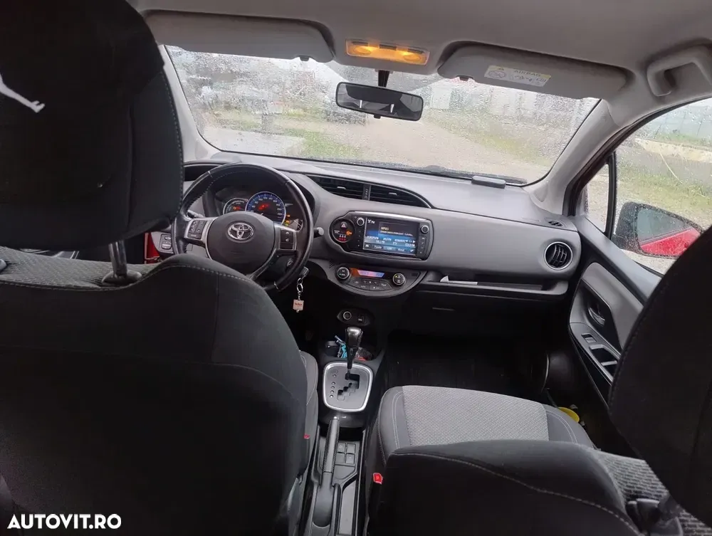 Toyota Yaris — imagine 6