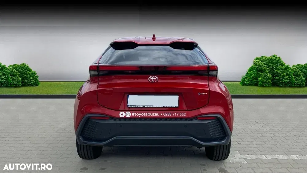 Toyota C-HR 1.8 HEV 140 CP 4x2 CVT Dynamic — imagine 4