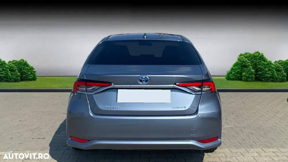 Toyota Corolla 1.8 HSD Dynamic — imagine 4