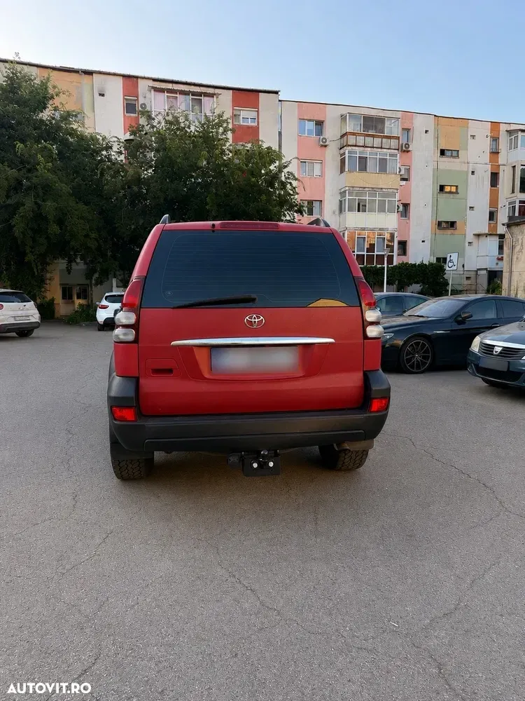 Toyota Land Cruiser — imagine 2
