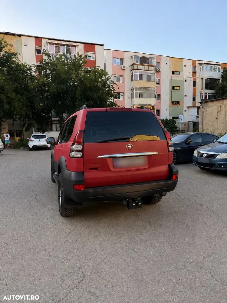 Toyota Land Cruiser — imagine 3