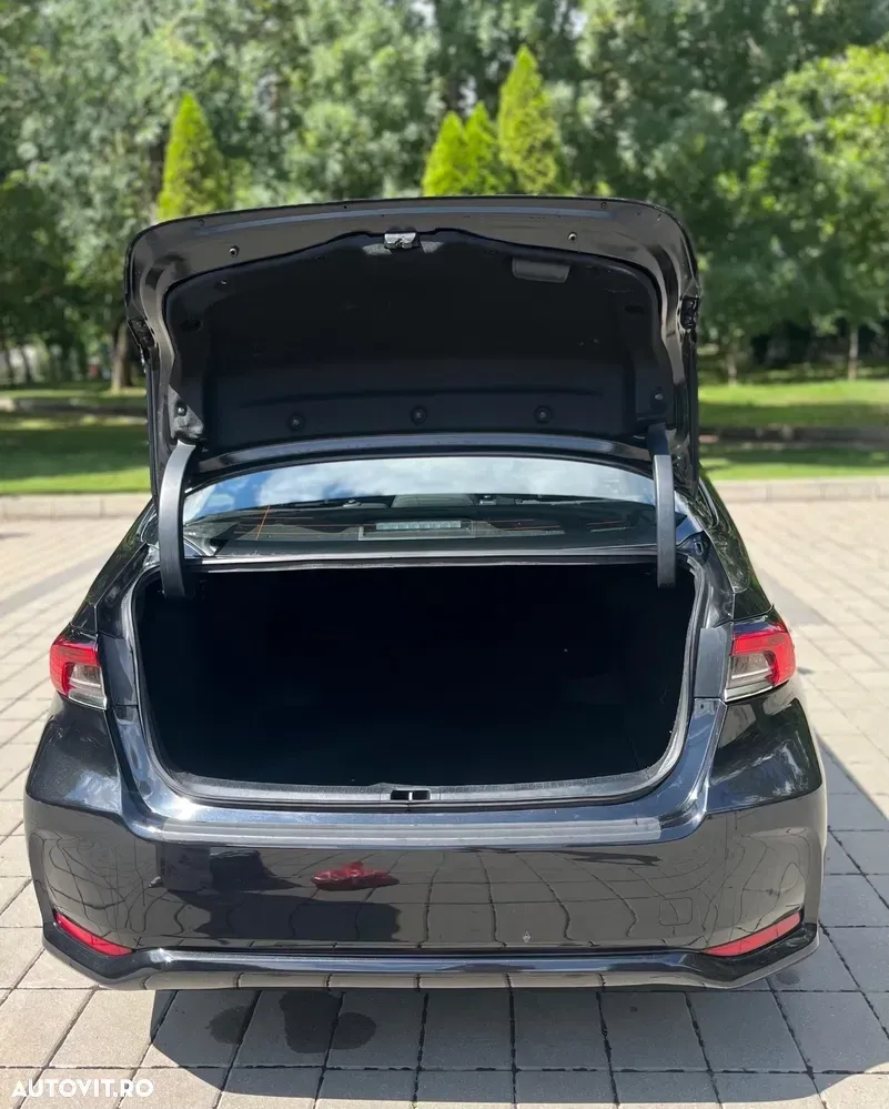 Toyota Corolla — imagine 6