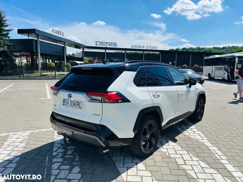 Toyota RAV4 V — imagine 2