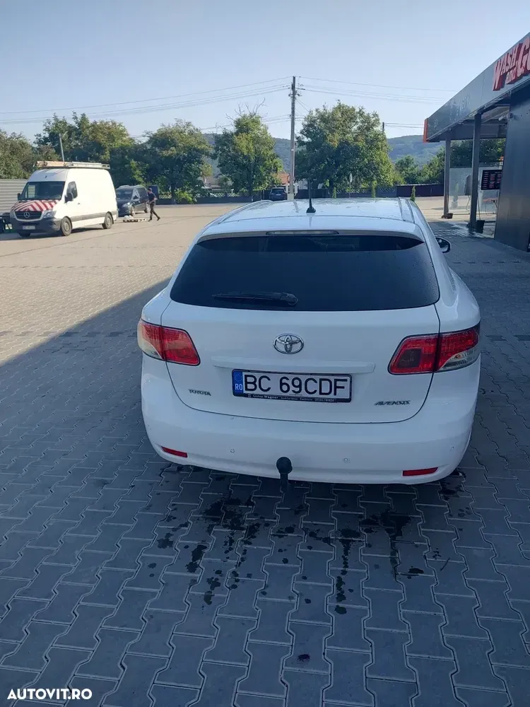 Toyota Avensis III — imagine 4