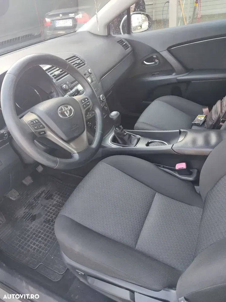 Toyota Avensis III — imagine 5