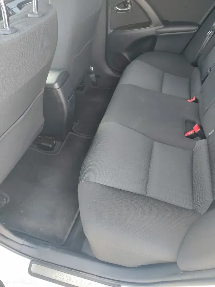 Toyota Avensis III — imagine 6