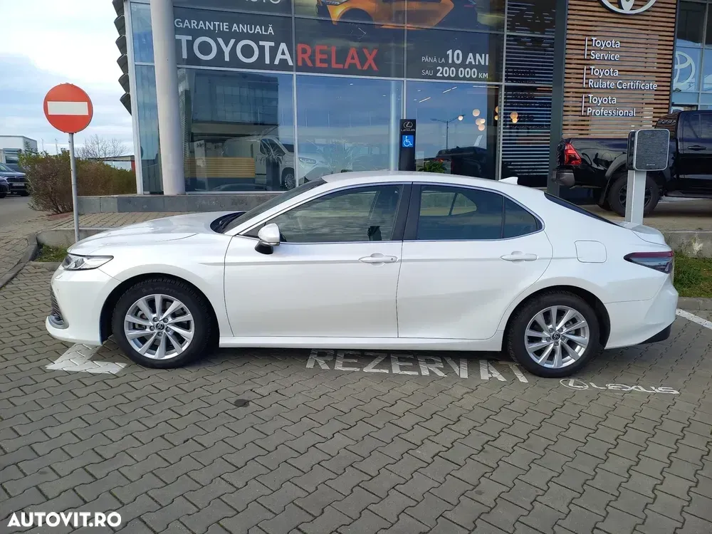 Toyota Camry VIII 2.5 Business — imagine 4