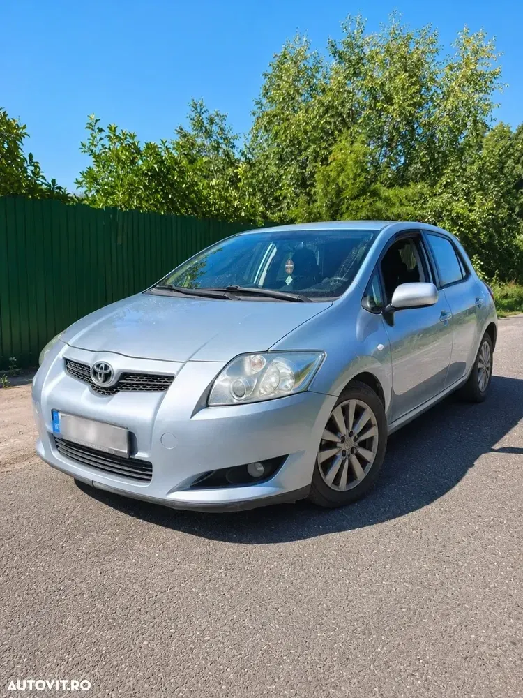 Toyota Auris I 2.0 D-4D Luna — imagine 3