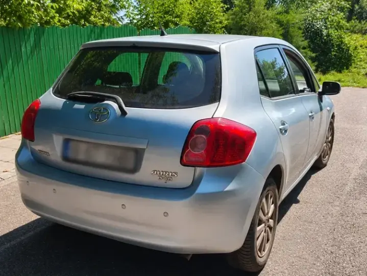 Toyota Auris I 2.0 D-4D Luna