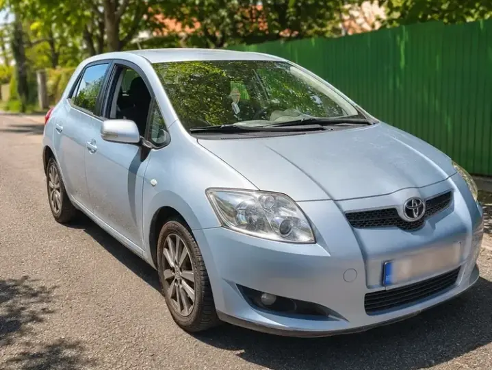 Toyota Auris I 2.0 D-4D Luna