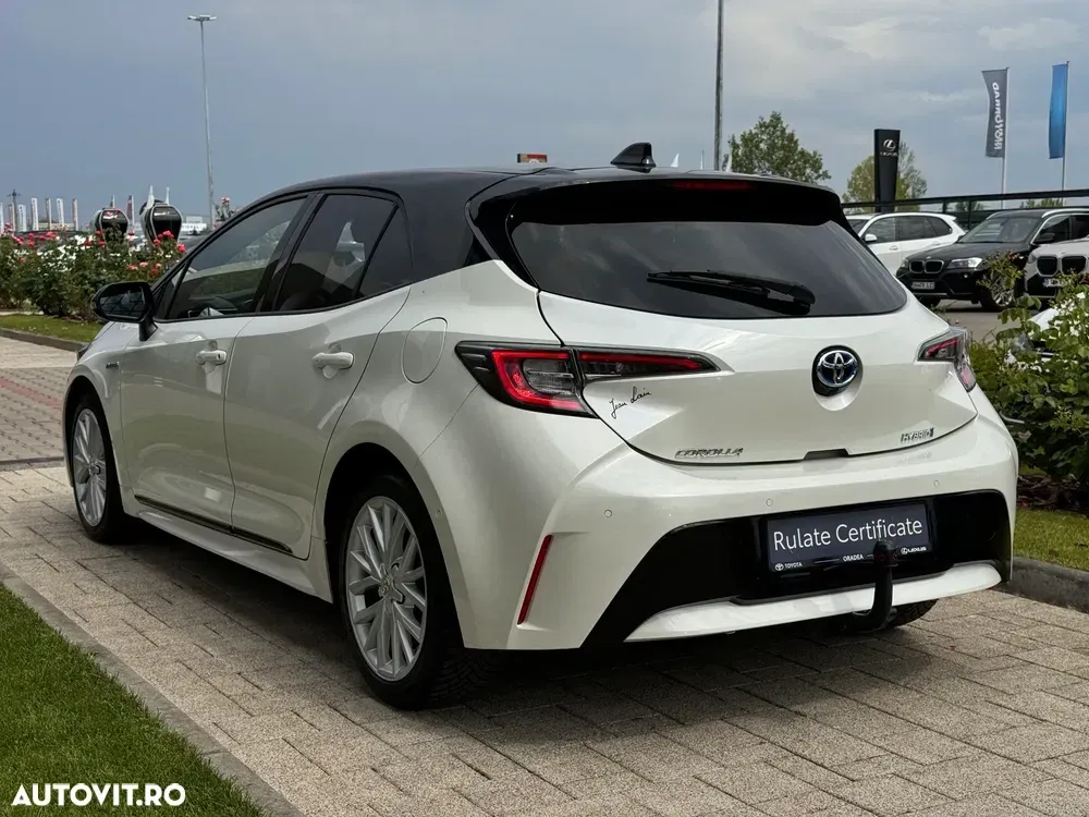 Toyota Corolla XII 1.8 Hybrid Team Deutschland — imagine 5