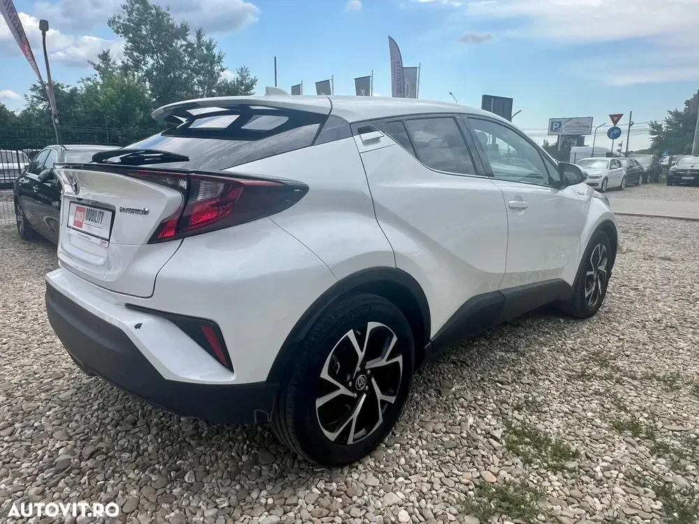 Toyota C-HR — imagine 4