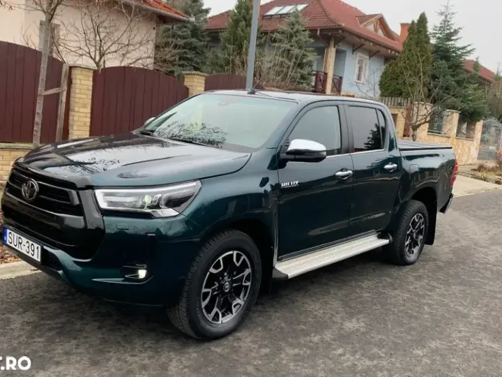 Toyota Hilux VIII 2.8D 204CP 4x4 Double Cab AT Executive Color Edition