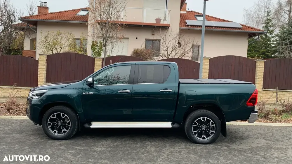 Toyota Hilux VIII 2.8D 204CP 4x4 Double Cab AT Executive Color Edition — imagine 3