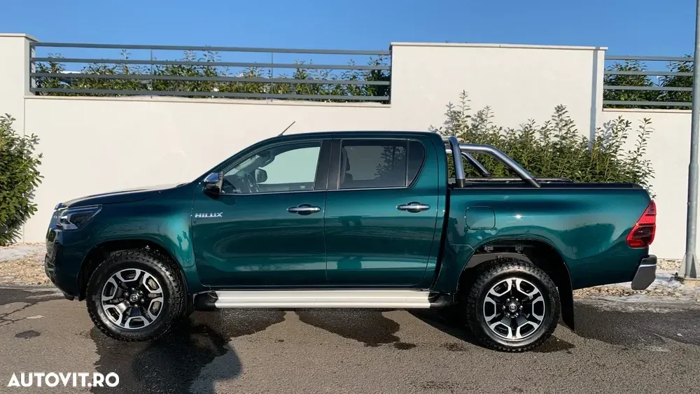 Toyota Hilux VIII 2.8D 204CP 4x4 Double Cab AT Executive Color Edition — imagine 3