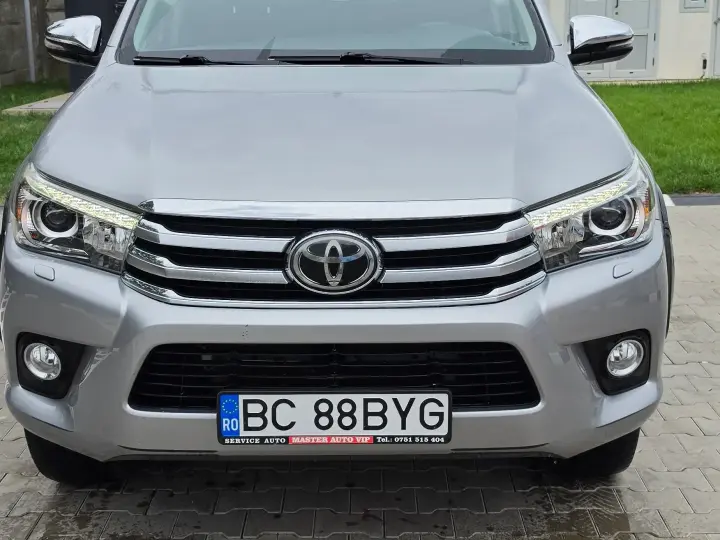 Toyota Hilux VIII 2.4D 150CP 4x4 Double Cab AT Executive