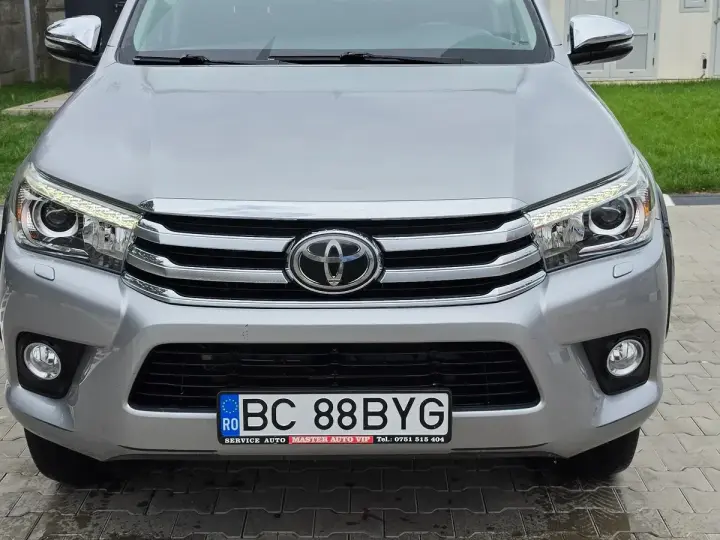 Toyota Hilux VIII 2.4D 150CP 4x4 Double Cab AT Executive