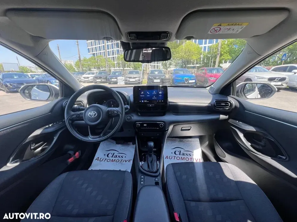 Toyota Yaris 1.5 VVT-i HSD Dynamic — imagine 5