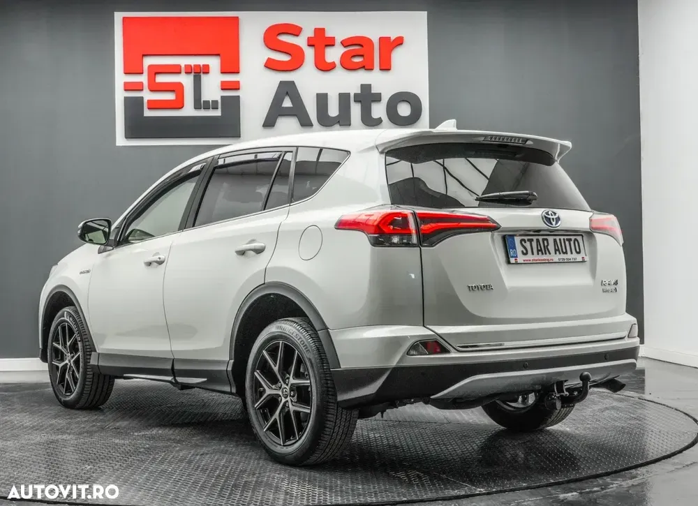 Toyota RAV4 IV 2.5 VVT-i HSD 4x4 Executive — imagine 4