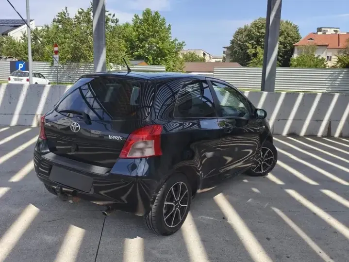 Toyota Yaris 1.3 Aut Sol