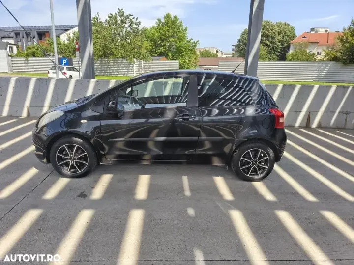 Toyota Yaris 1.3 Aut Sol