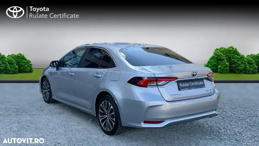 Toyota Corolla XII 1.8 HSD Dynamic — imagine 3