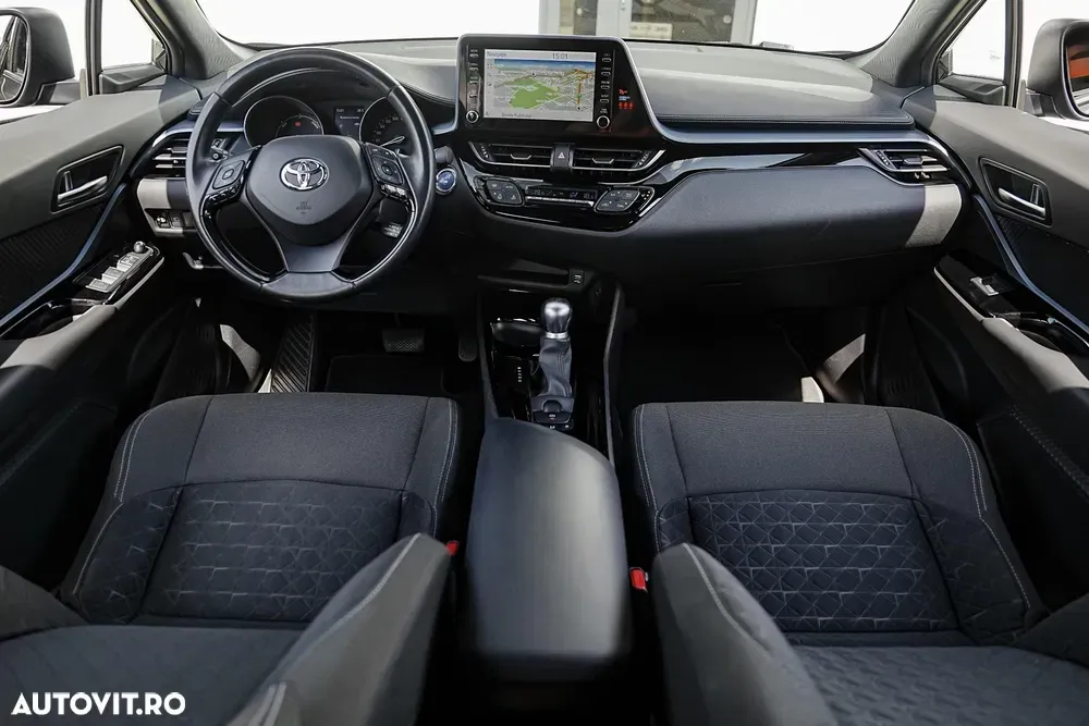 Toyota C-HR 1.8 HSD 122 CP 4x2 CVT C-ult Style bi-tone — imagine 6