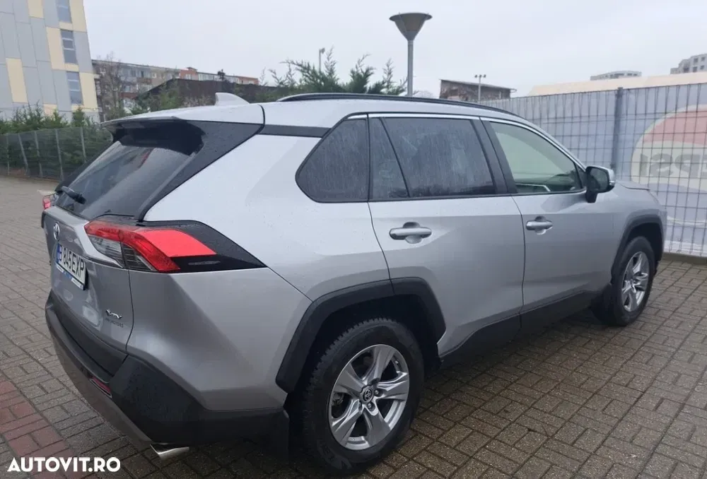 Toyota RAV4 V 2.5 VVT-iE 4x4 Dynamic — imagine 5