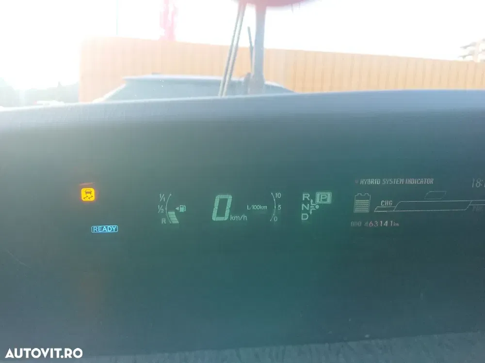 Toyota Prius III Luna — imagine 5