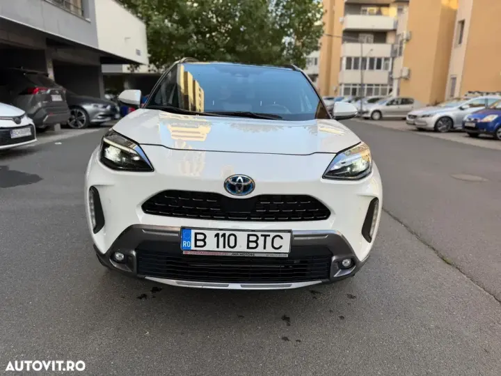 Toyota Yaris Cross 1.5 VVT-i HSD 4x4 Exclusive Adventure