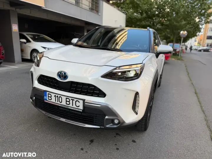 Toyota Yaris Cross 1.5 VVT-i HSD 4x4 Exclusive Adventure