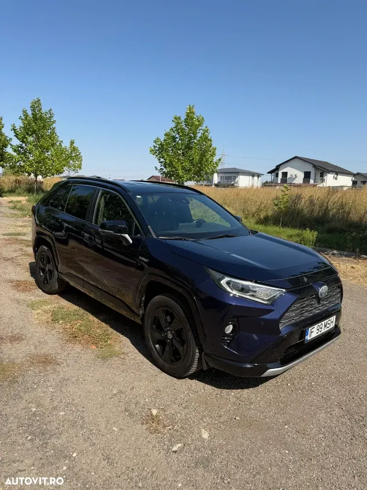 Toyota RAV4 V — imagine 2