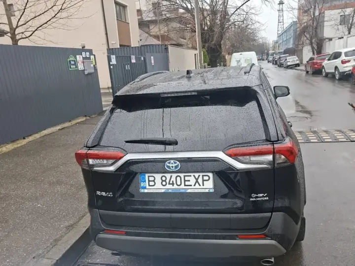 Toyota RAV4 V 2.5 VVT-iE 4x4 Dynamic