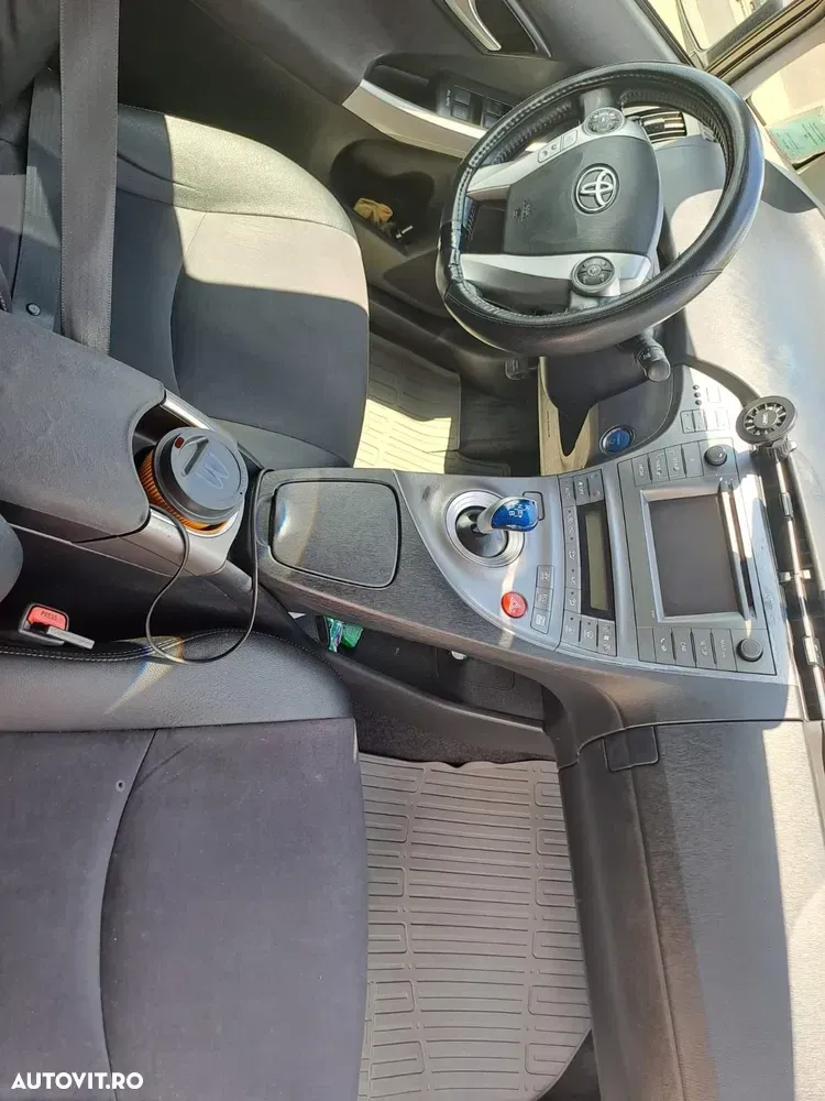 Toyota Prius III — imagine 5