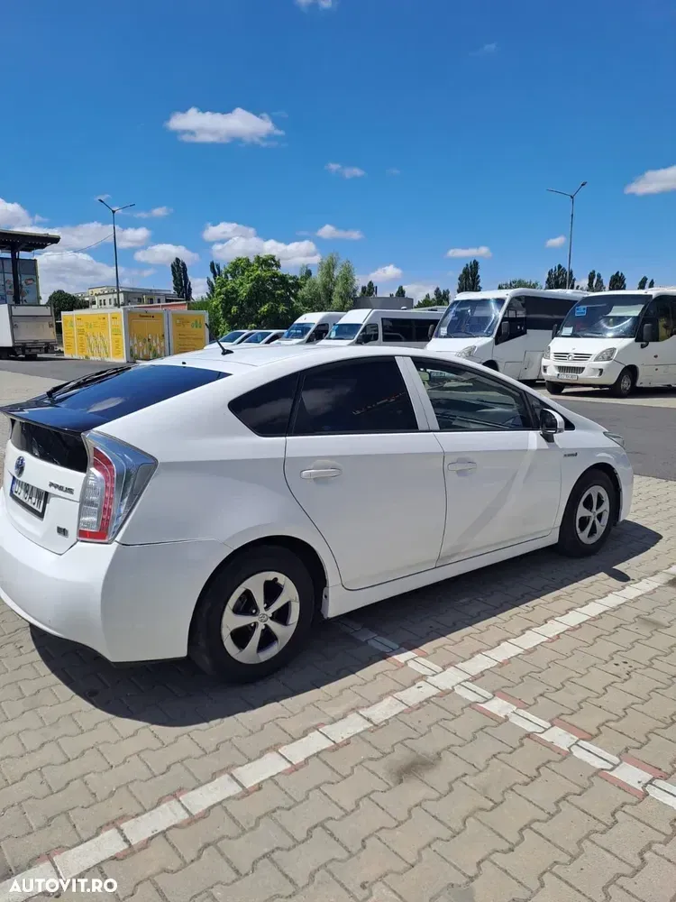 Toyota Prius III — imagine 6