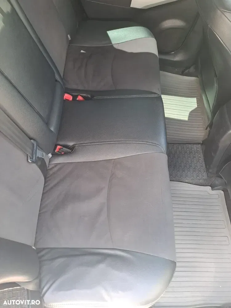 Toyota Prius III — imagine 4
