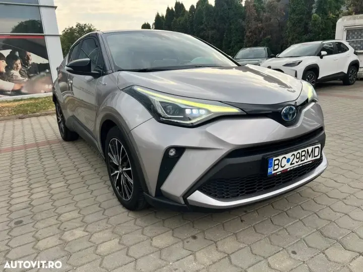 Toyota C-HR 2.0 HSD 184 CP 4x2 CVT C-ult Style bi-tone