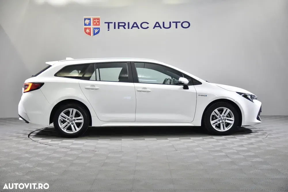 Toyota Corolla 1.8 HSD Business — imagine 6