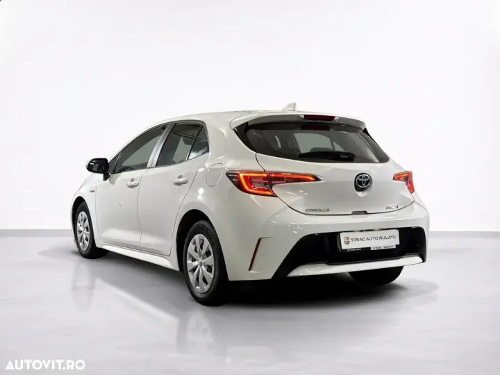 Toyota Corolla 1.8 HSD Business