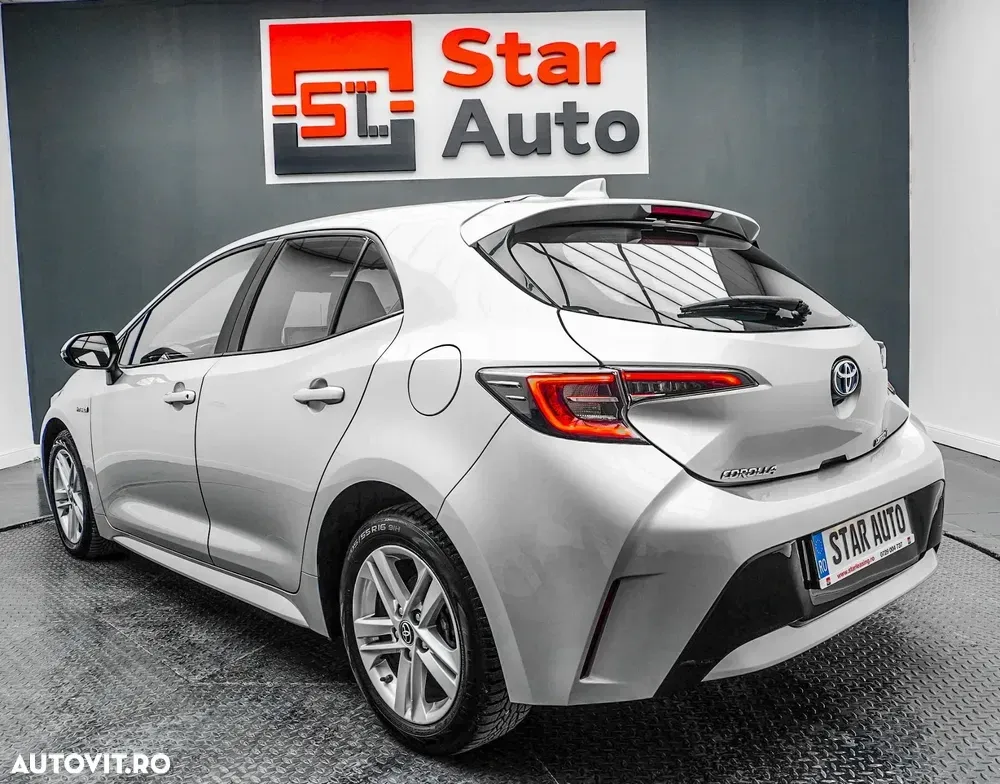 Toyota Corolla 1.8 HSD Dynamic — imagine 4
