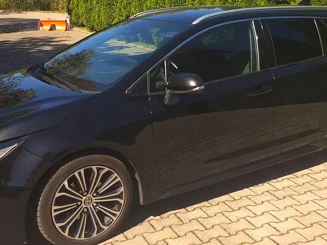 Toyota Corolla XII 1.8 HEV Dynamic