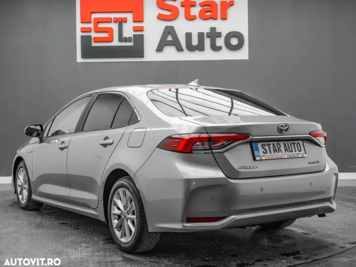 Toyota Corolla XII 1.8 HSD Dynamic