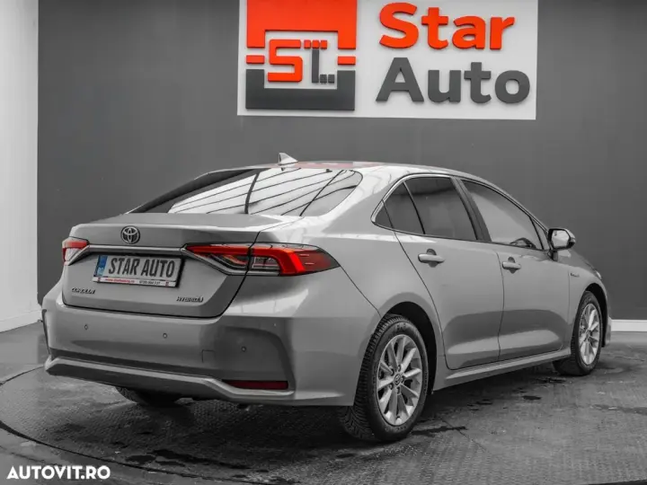 Toyota Corolla XII 1.8 HSD Dynamic