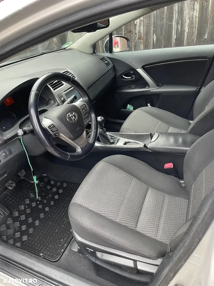 Toyota Avensis III 2.0 D-4D Edition — imagine 6