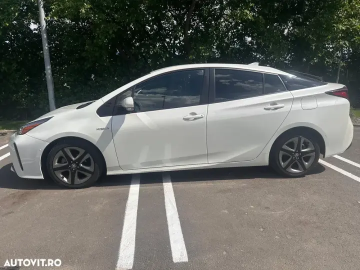 Toyota Prius V Hybrid Executive