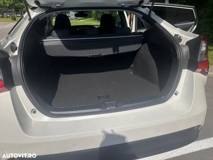 Toyota Prius V Hybrid Executive