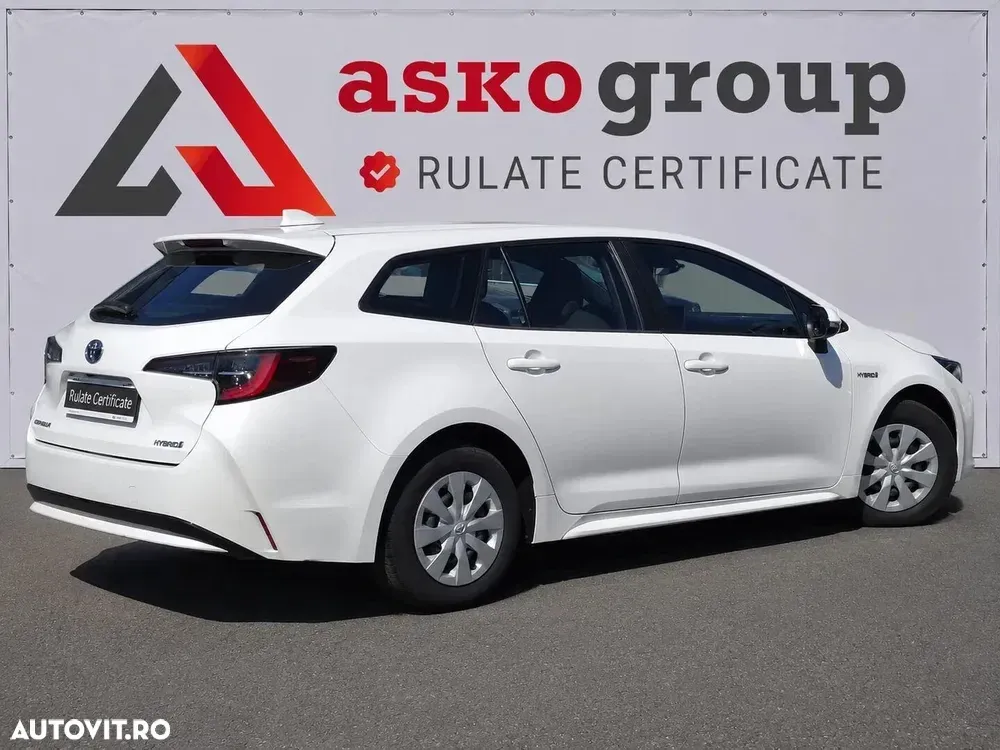 Toyota Corolla 1.8 HSD Dynamic — imagine 4
